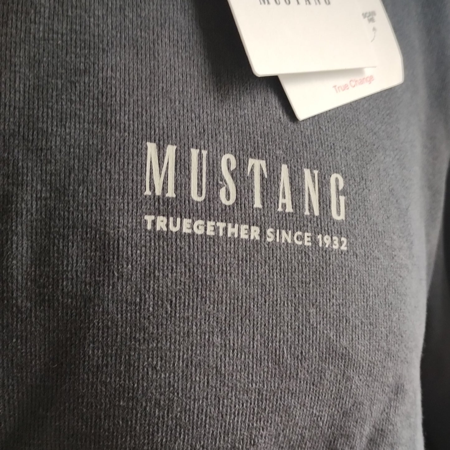 Pull homme Mustang